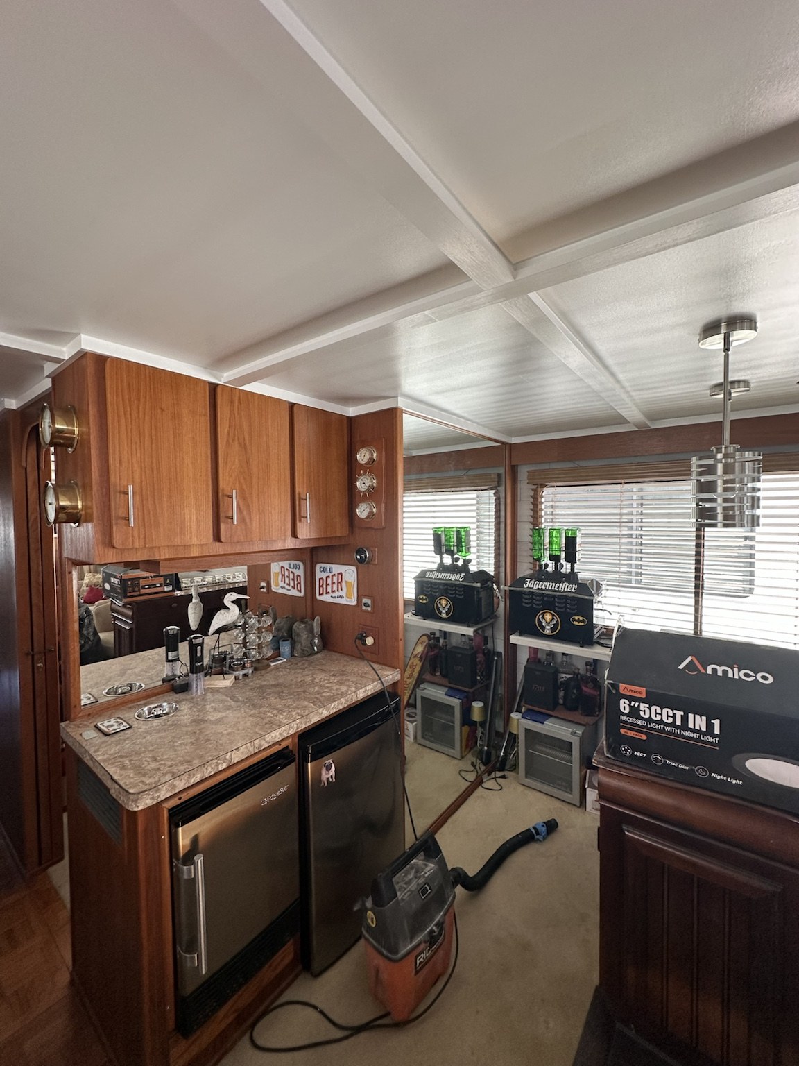 Finished marine coffered ceiling — photo 11