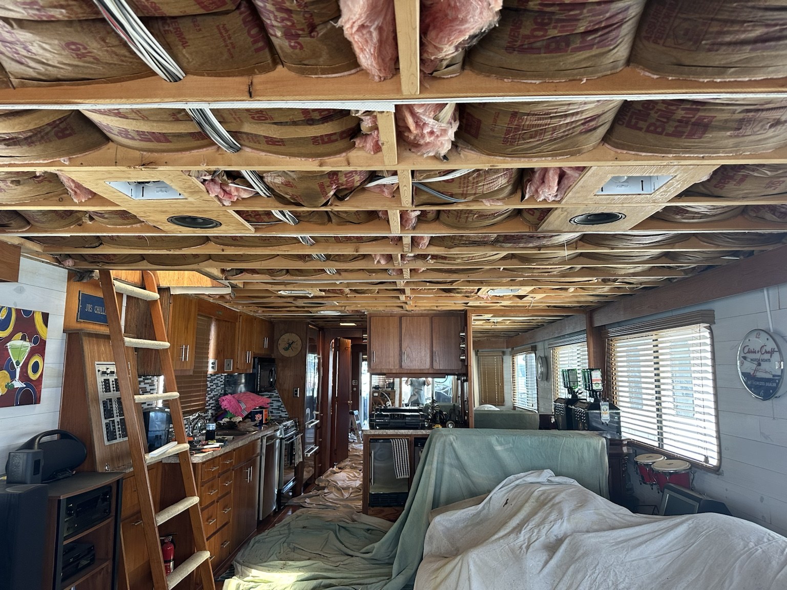 Marine coffered ceiling renovation process — photo 7