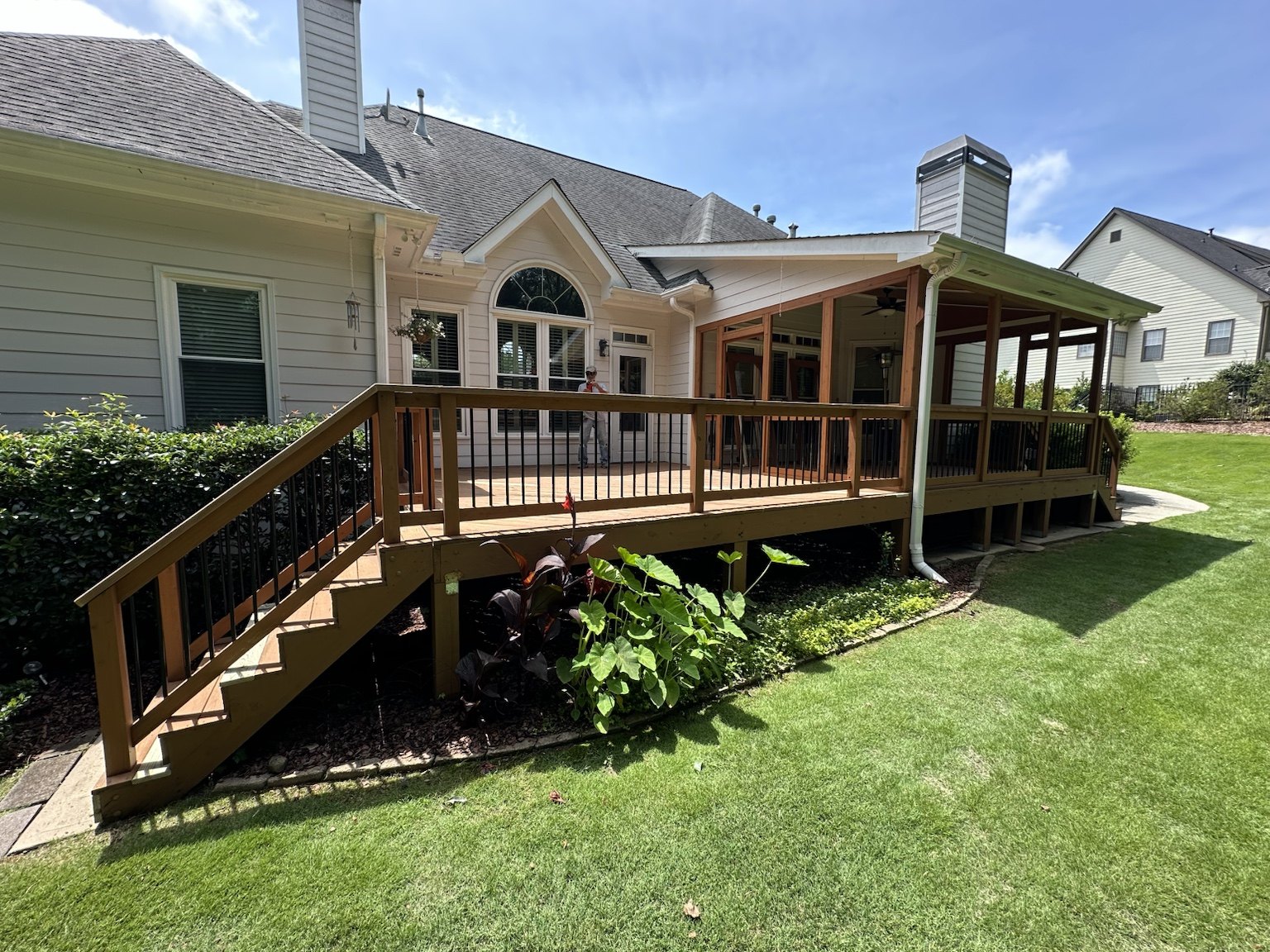 Deck and screened porch before renovation
